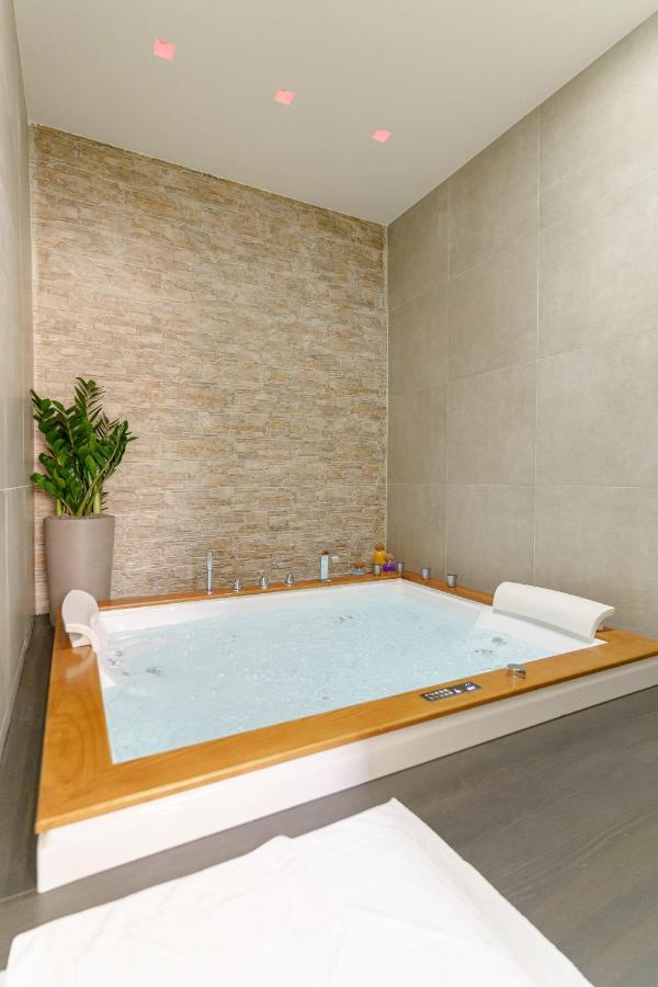 Sisto18 Bed & Breakfast คาตาเนีย ภายนอก รูปภาพ