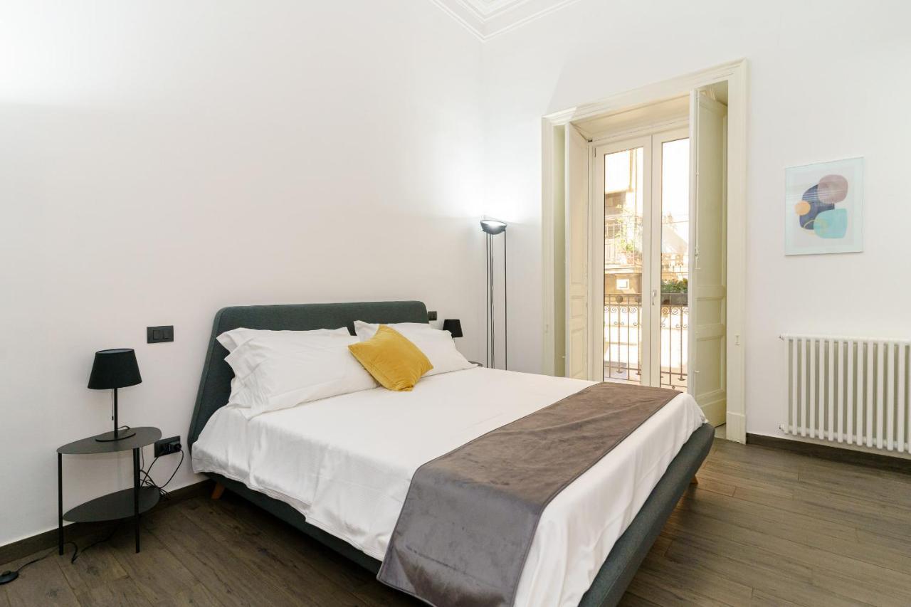 Sisto18 Bed & Breakfast คาตาเนีย ภายนอก รูปภาพ
