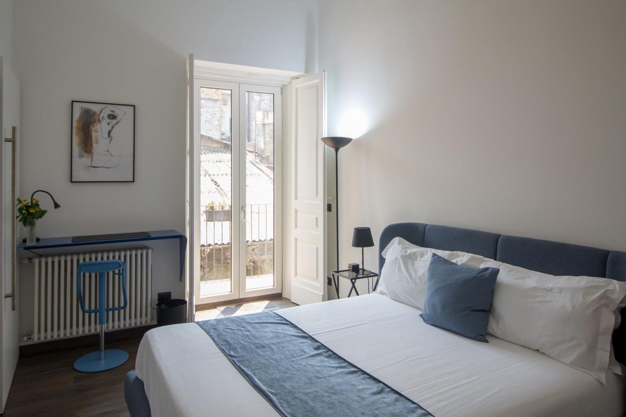 Sisto18 Bed & Breakfast คาตาเนีย ภายนอก รูปภาพ